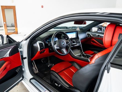 Used 2025 BMW 840i Coupe w/ M Sport Professional Package image 35