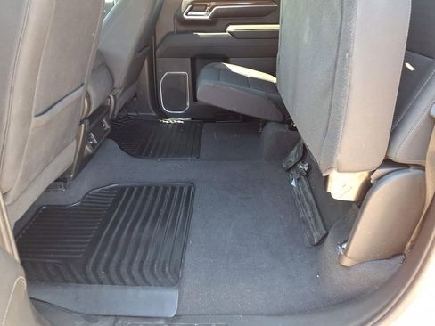 Used 2024 Chevrolet Silverado 2500 LT RWD image 27