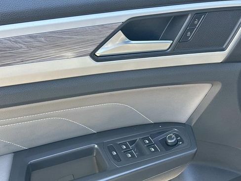 Used 2023 Volkswagen Atlas Cross Sport SE w/ Black Wheel Package FWD image 15