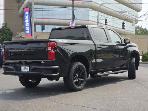 Used 2022 Chevrolet Silverado 1500 Custom w/ LPO, Dark Essentials Package AWD/4WD image 23