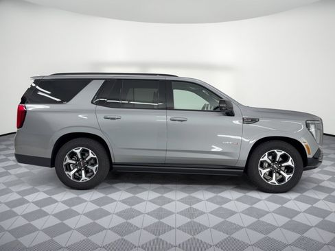 Used 2026 GMC Yukon AT4 w/ AT4 Premium Plus Package AWD/4WD image 8