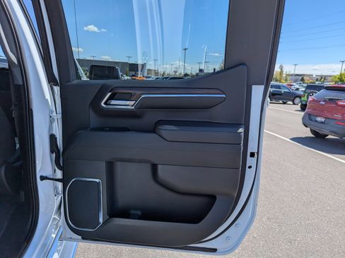 Certified 2022 GMC Sierra 1500 SLT w/ SLT Premium Package AWD/4WD image 39