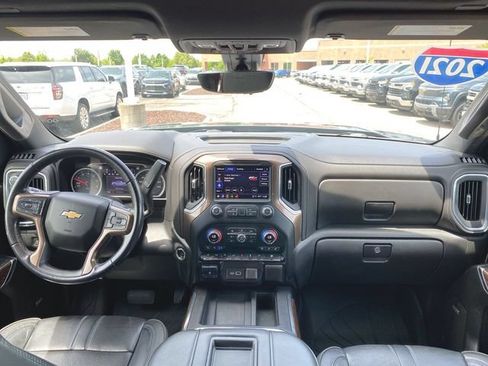 Used 2021 Chevrolet Silverado 1500 High Country w/ Technology Package AWD/4WD image 20