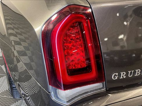 Used 2023 Chrysler 300 S RWD image 39