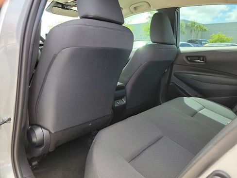 Used 2023 Toyota Corolla LE image 12