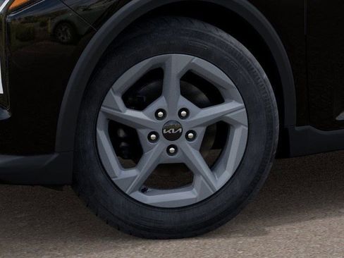 New 2025 Kia K4 LXS image 9