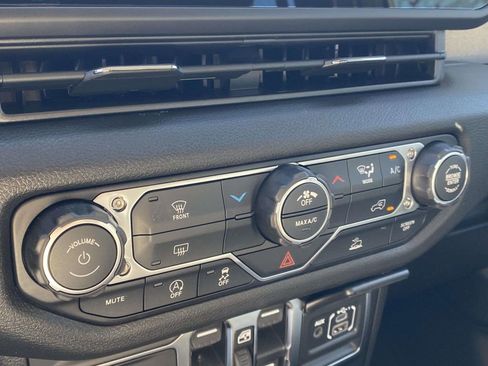 New 2026 Jeep Wrangler Unlimited Sport image 48