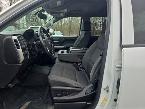 Used 2019 Chevrolet Silverado 1500 LT w/ All Star Edition image 18