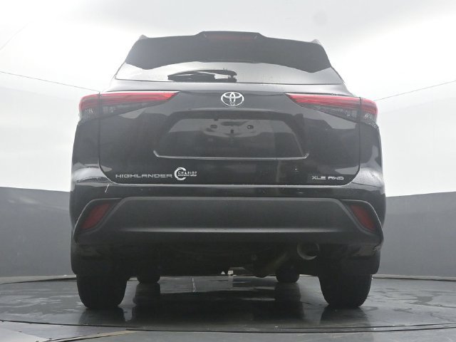 Used 2023 Toyota Highlander XLE AWD/4WD image 52
