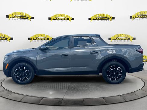 Used 2024 Hyundai Santa Cruz SEL FWD image 2