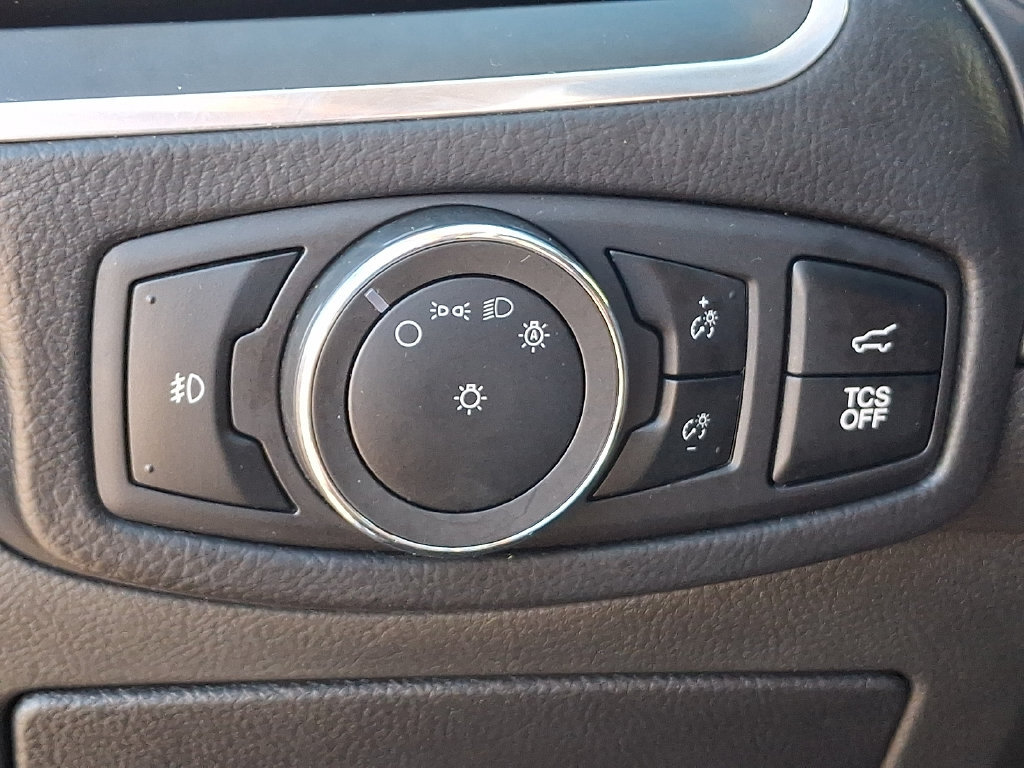 Used 2024 Ford Edge Titanium AWD/4WD image 27