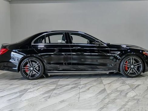 Used 2019 Mercedes-Benz E 63 AMG S w/ Driver Assistance Package image 11