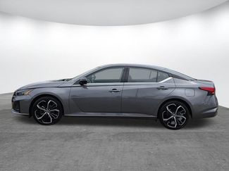 Used 2024 Nissan Altima 2.5 SR FWD video 2