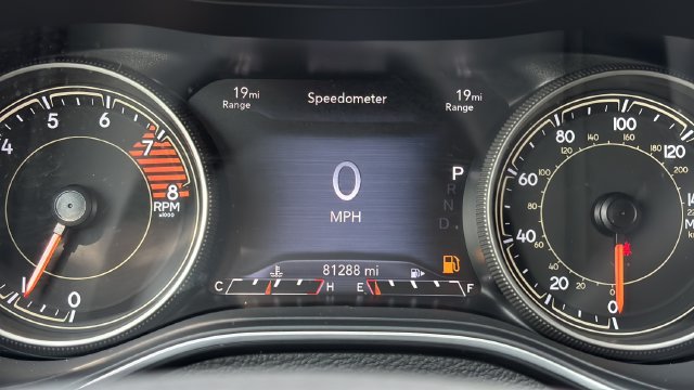 Used 2022 Jeep Cherokee Limited AWD/4WD image 22