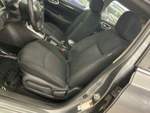 Used 2019 Nissan Sentra SV FWD image 10