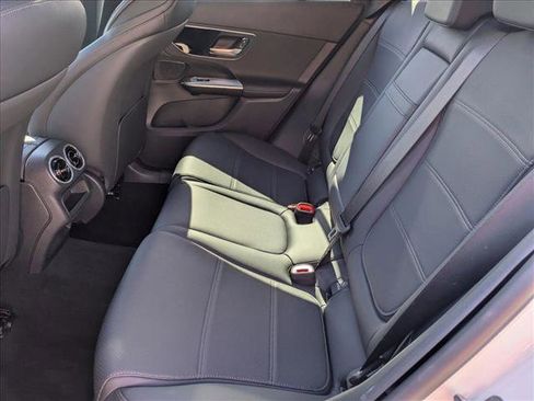 Certified 2025 Mercedes-Benz GLC 300 4MATIC image 17