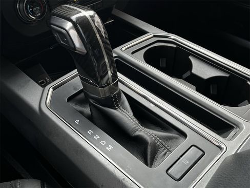 Used 2019 Ford F150 Raptor w/ Equipment Group 802A Luxury image 17