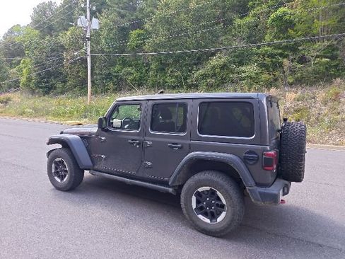 Used 2021 Jeep Wrangler Unlimited Rubicon AWD/4WD image 4