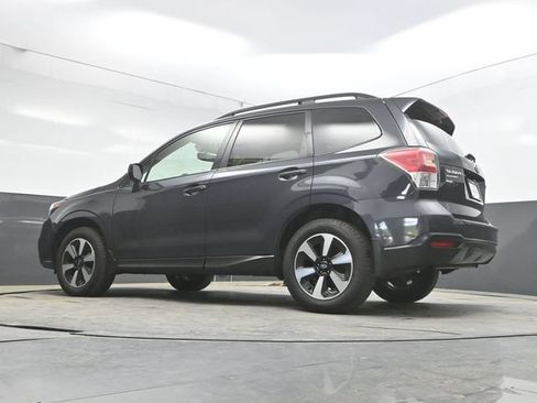Used 2017 Subaru Forester 2.5i Premium AWD/4WD image 35