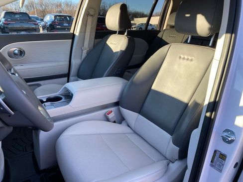 Used 2026 Hyundai Ioniq 9 SEL image 21