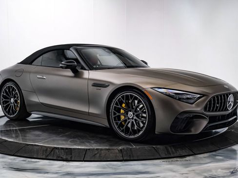 Used 2022 Mercedes-Benz SL 55 AMG 4MATIC image 35