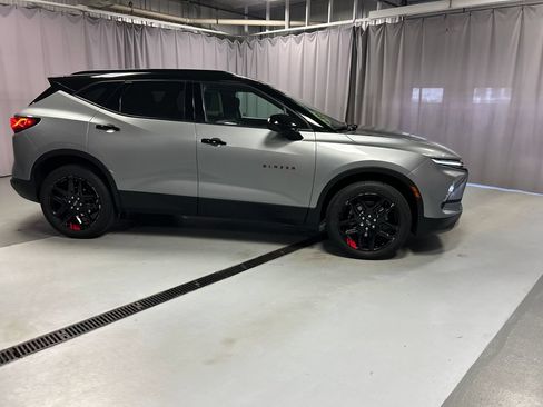 Used 2023 Chevrolet Blazer LT w/ Convenience Package FWD image 8