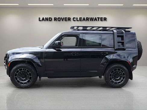 New 2026 Land Rover Defender 110 OCTA AWD/4WD image 2