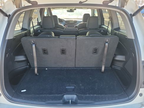 Used 2021 Honda Pilot Special Edition image 8