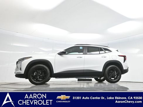 New 2026 Chevrolet Trax LT image 6