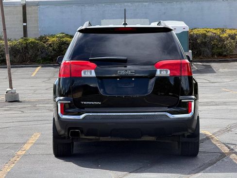 Used 2016 GMC Terrain SLE w/ Chrome Edition FWD image 4