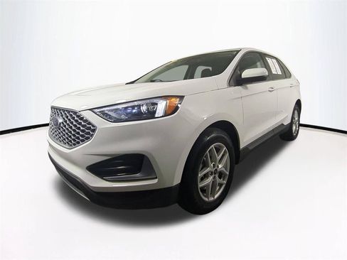 Used 2024 Ford Edge SEL AWD/4WD image 9