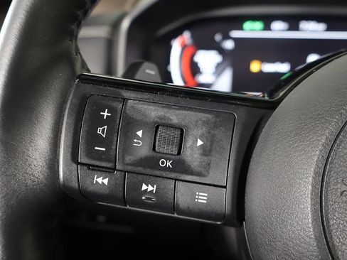 Used 2023 Nissan Rogue Platinum AWD/4WD image 46