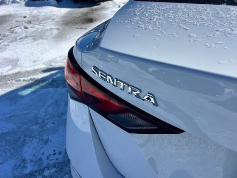 Certified 2025 Nissan Sentra S image 21