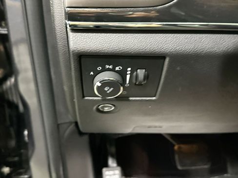 Used 2017 Jeep Grand Cherokee Trailhawk image 17