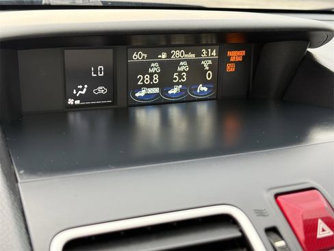 Used 2017 Subaru Forester 2.5i Limited image 22