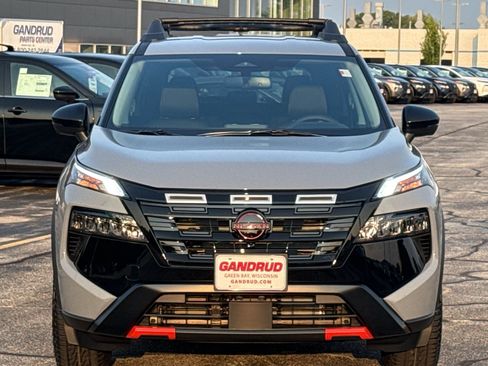 New 2026 Nissan Rogue SV w/ Rock Creek Premium Package AWD/4WD image 3