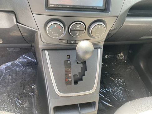Used 2012 MAZDA MAZDA5 Sport FWD image 15