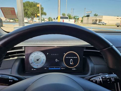 Used 2022 Hyundai Tucson SEL w/ Convenience + Premium Package FWD image 22