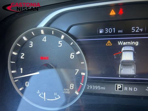 Used 2024 Nissan Frontier SV image 48