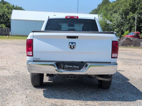 Used 2018 RAM 1500 Tradesman w/ Popular Equipment Group RWD image 4