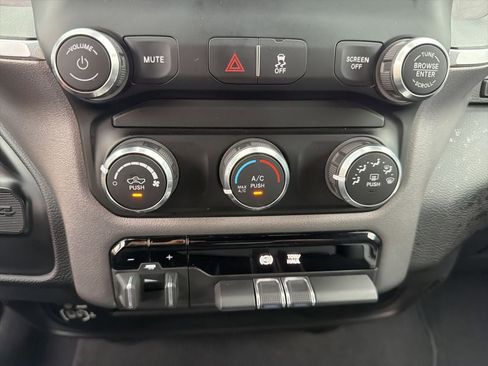 Used 2023 RAM 3500 Big Horn w/ Level 1 Equipment Group image 18