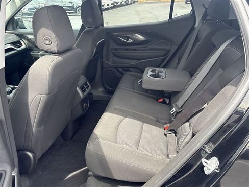 Used 2023 GMC Terrain SLE w/ Driver Convenience Package FWD image 23