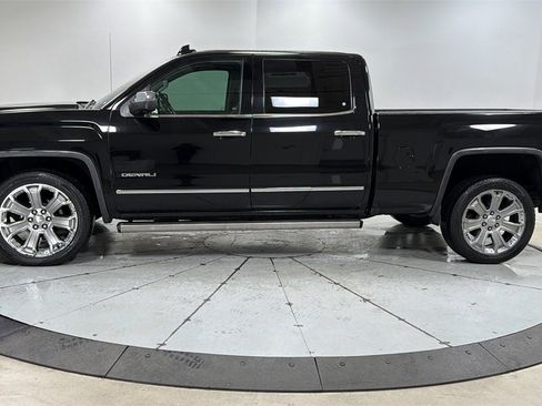 Used 2018 GMC Sierra 1500 Denali image 8
