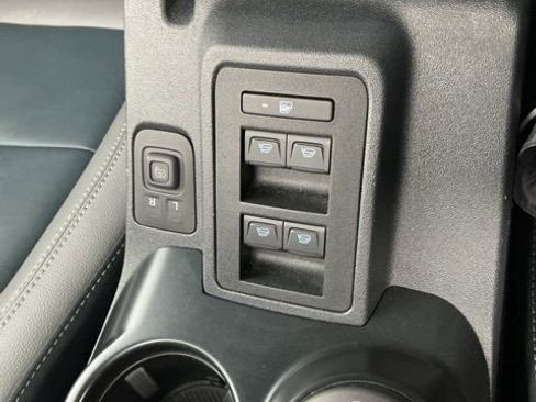 Used 2024 Ford Bronco Outer Banks image 20