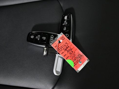 Used 2022 Audi Q7 3.0T Premium image 26