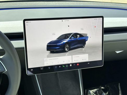 Used 2026 Tesla Model Y Long Range AWD/4WD image 11