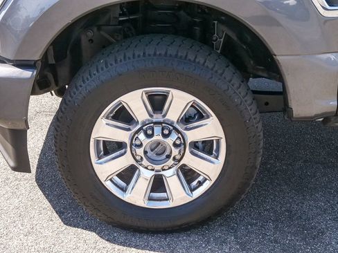 Used 2022 Ford F250 Platinum image 5