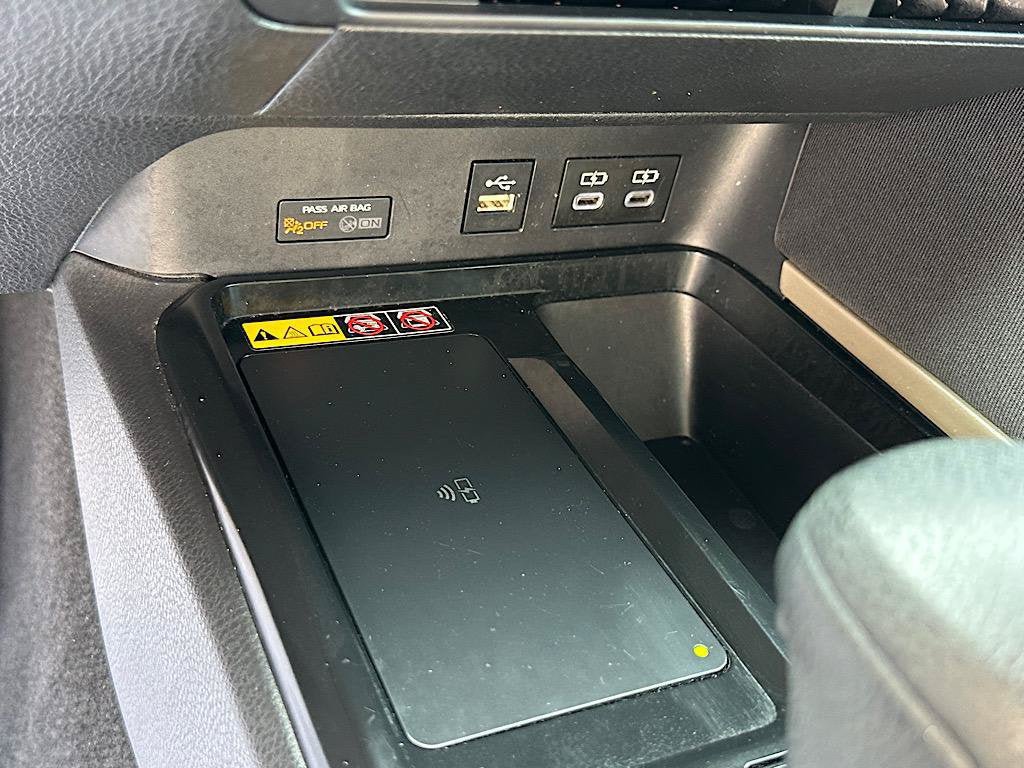 Used 2025 Toyota Camry LE FWD image 26
