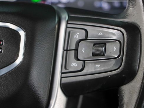 Used 2022 GMC Yukon SLT w/ SLT Premium Package image 15