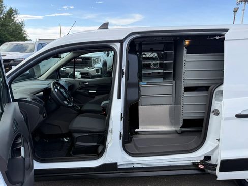 Used 2022 Ford Transit Connect XLT FWD image 14